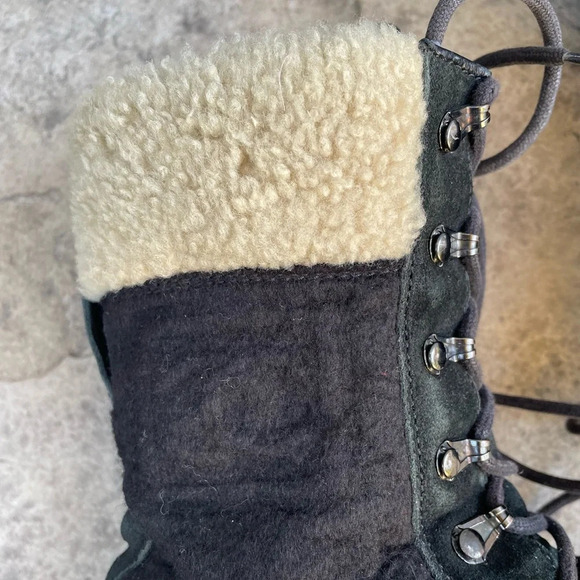 Chanel Black  Wool, Suede & Shearling Lace up Combat Boots, Size 39 - Picture 4 of 16